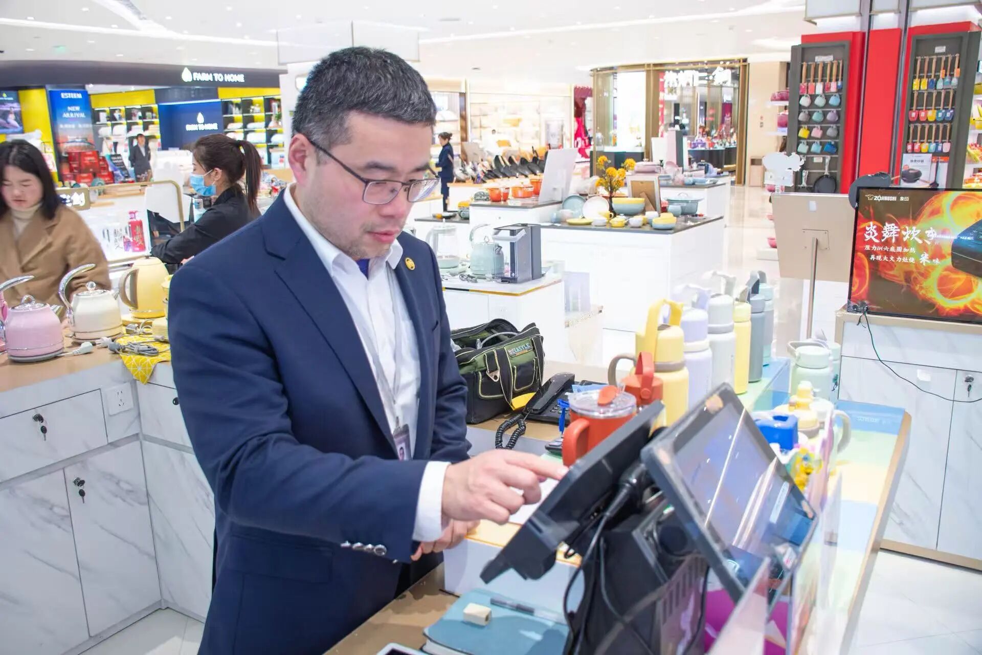 welcometo�Ӵ�����888����(�й�)���޹�˾����